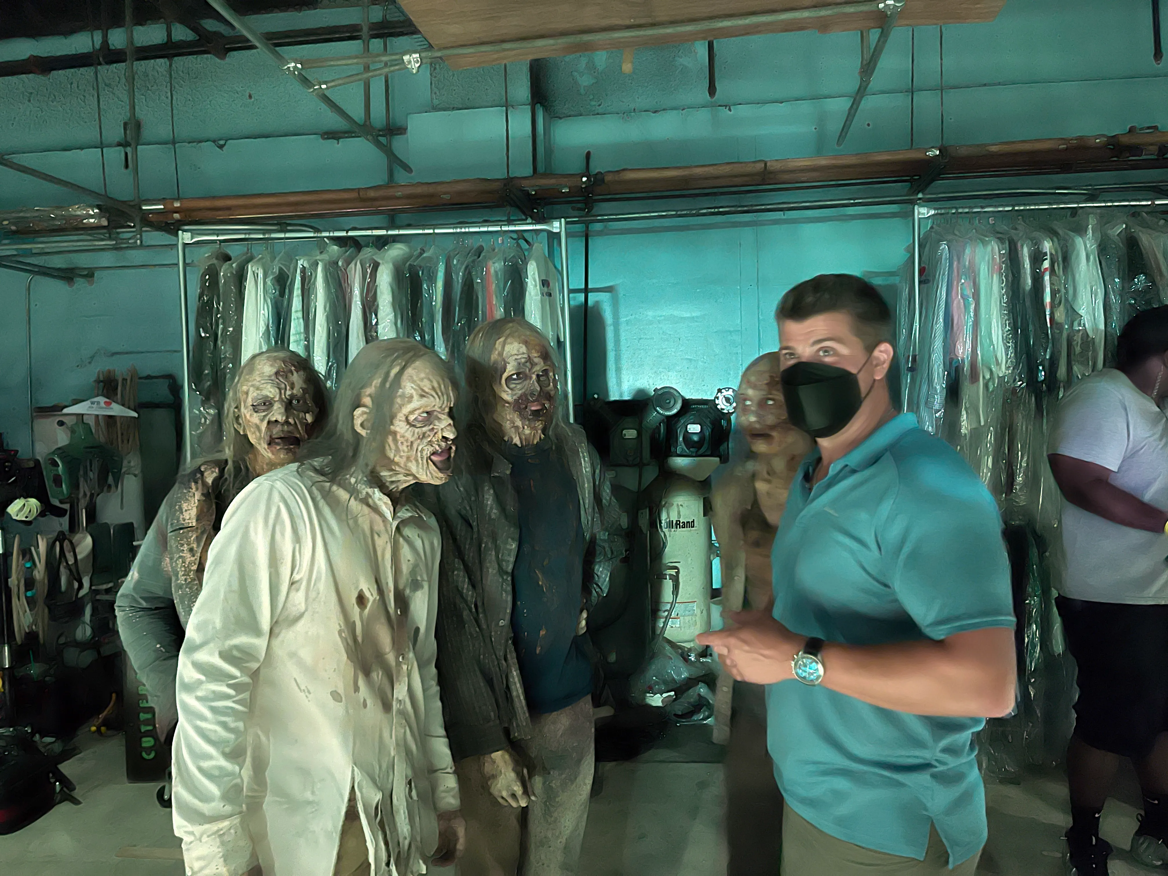 Production still from The Walking Dead: Dead City (2023)