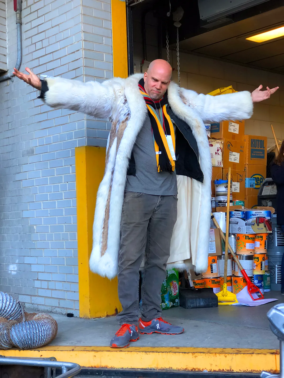 Production still from Happy! Season 1 & 2 (2019)